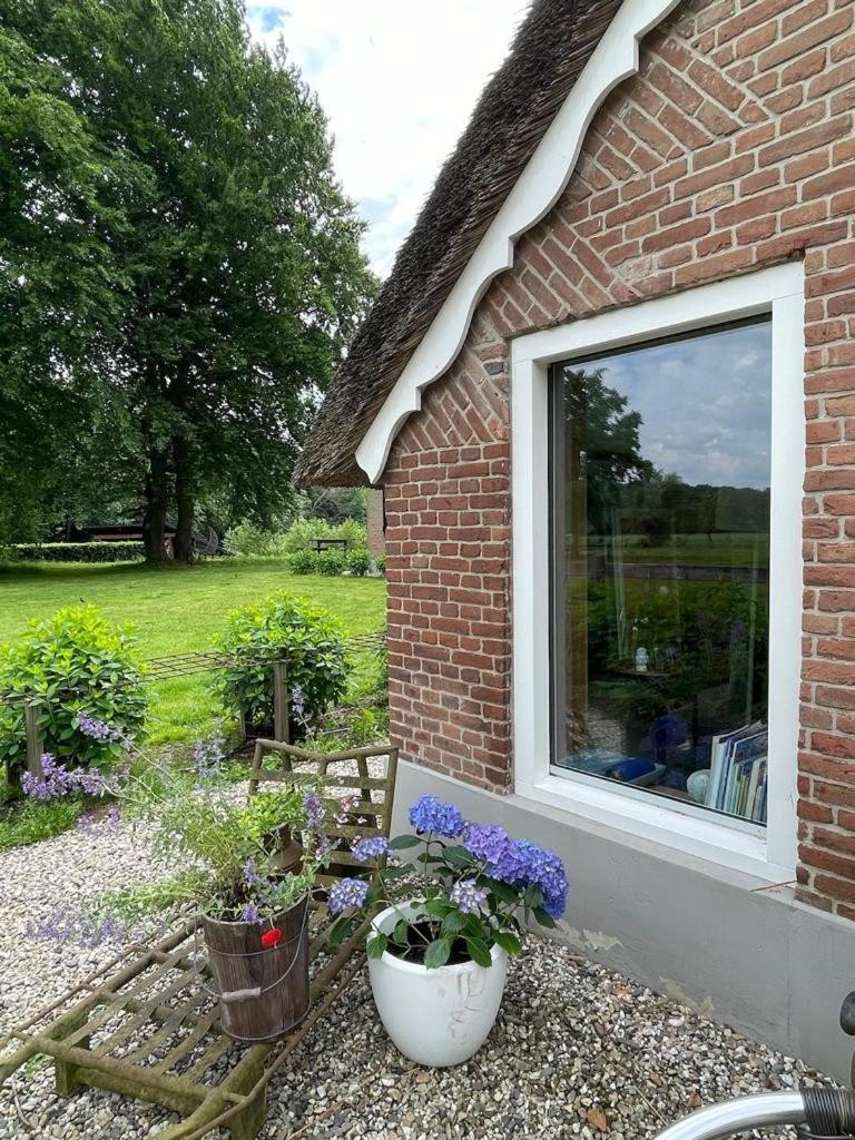 Bb De Marshoek Dalfsen Exteriör bild